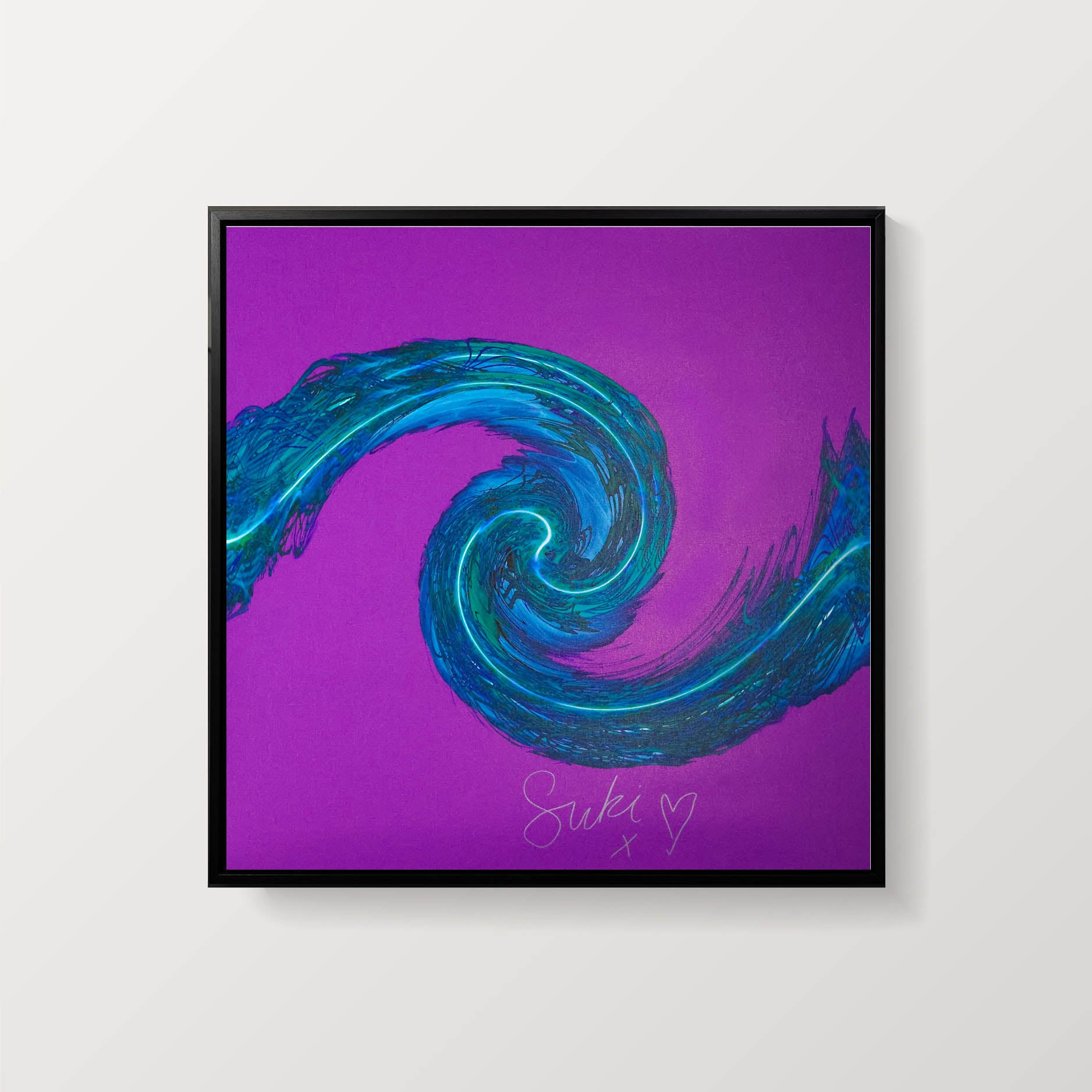 Sukiframed.jpg?v=1729611704