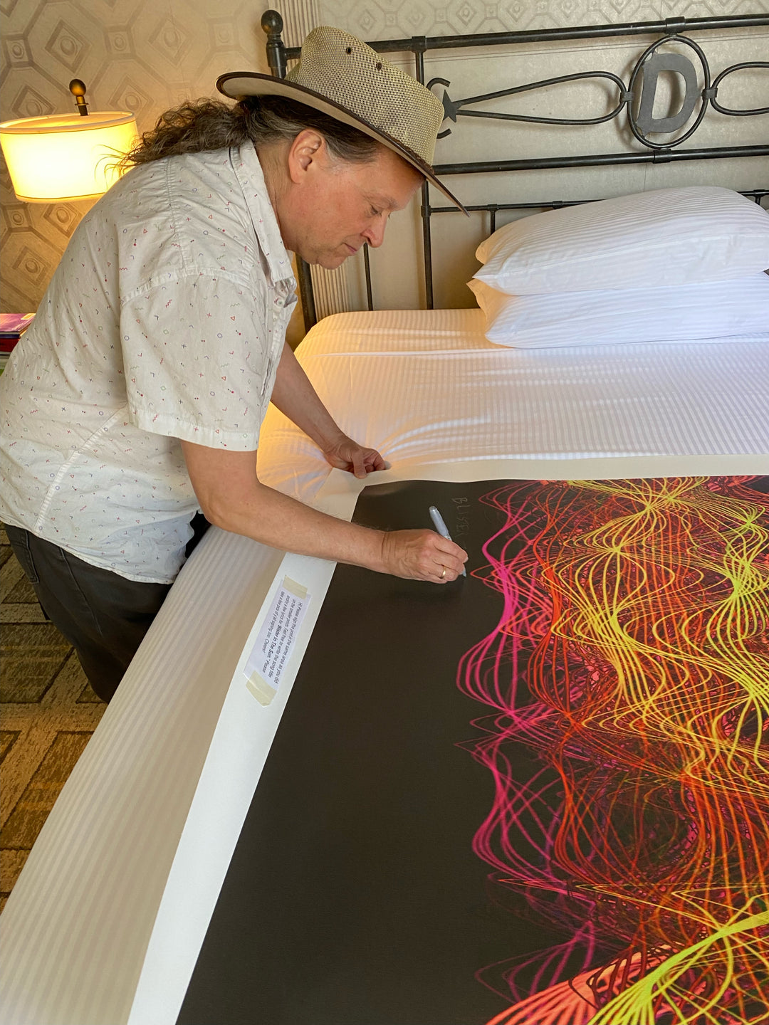 BBFFEF7C-B924-4613-8E77-